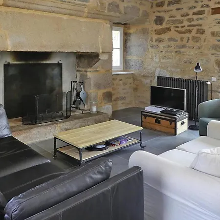 Nyaraló Comfortable Country Near Coast *
